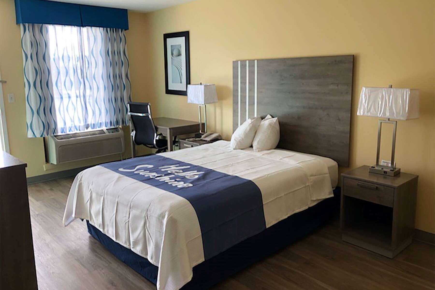 Days Inn By Wyndham Cape Carteret Near Emerald Isle Zewnętrze zdjęcie